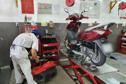 Lào Cai chuẩn bị áp dụng kiểm định khí thải xe mô tô, xe gắn máy