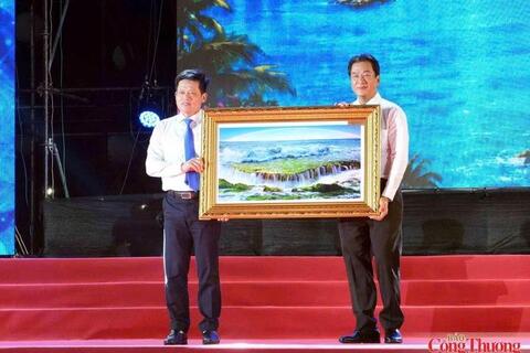 Khánh Hòa - Quảng Trị: Tăng cường liên kết văn hóa, du lịch