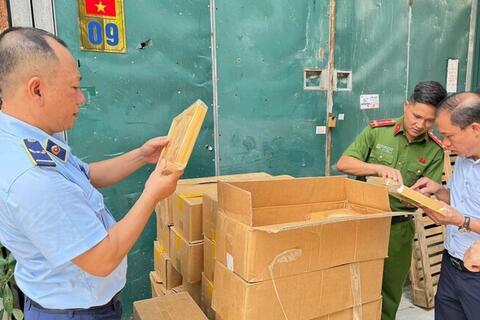 Hà Nội phát hiện cơ sở bán hơn 7.500 bánh Trung thu không rõ nguồn gốc