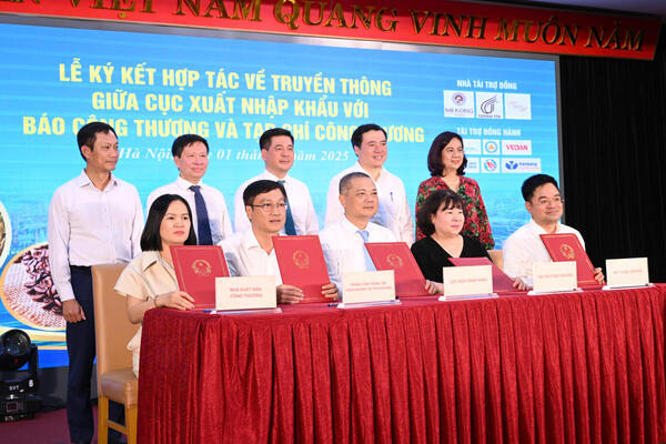 Thế giới sữa gỡ bỏ những quảng cáo chưa phù hợp