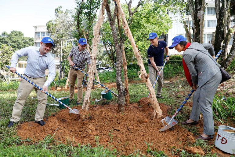 Dự án không chỉ thu hút sự tham gia của cán bộ, công nhân, viên chức mà còn nhận được sự quan tâm, đồng hành của các tổ chức, doanh nghiệp trong và ngoài nước