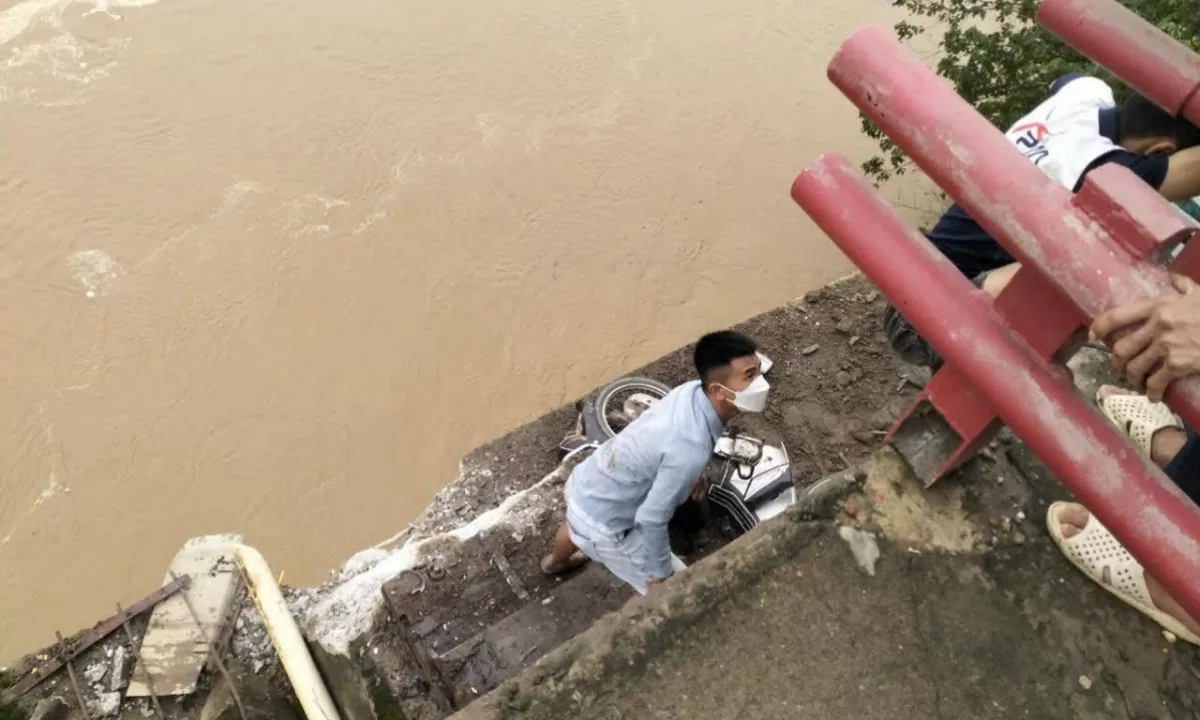 Vụ sập cầu Phong Châu: Nhân chứng kể lại phút giây kinh hoàng, cố gắng giành giật sự sống