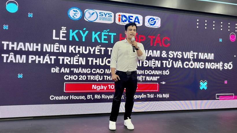 Ông Phạm Văn Thành, Chủ tịch Hội Thanh niên Khuyết tật Việt Nam chia sẻ tại Lễ ký kết. Ảnh: Cục Thương mại điện tử và Kinh tế số