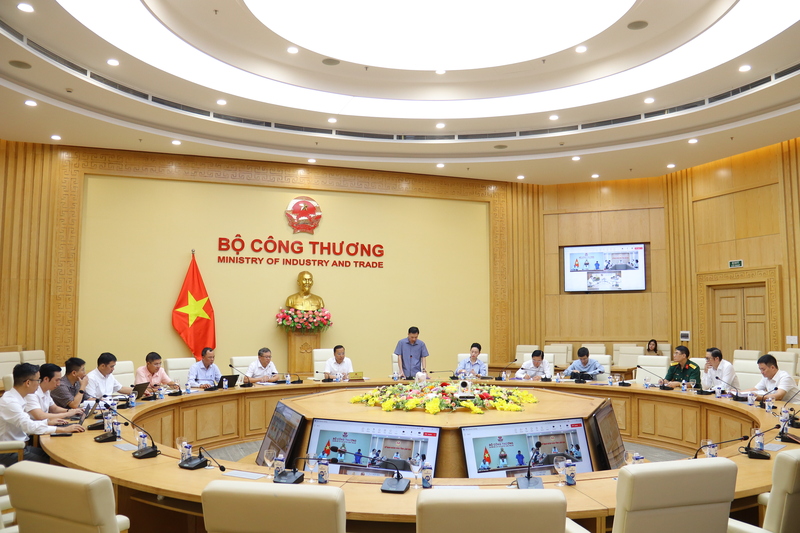 Toàn cảnh cuộc họp. Ảnh: Thanh Tuấn