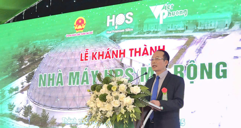 Phó Chủ tịch UBND thành phố Huế Phan Quý Phương phát biểu. Ảnh: Nguyễn Tuấn
