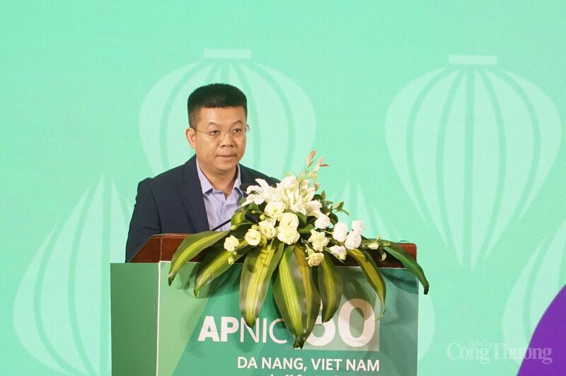 Giám đốc VNNIC Nguyễn Hồng Thắng phát biểu tại Hội nghị APNIC 60