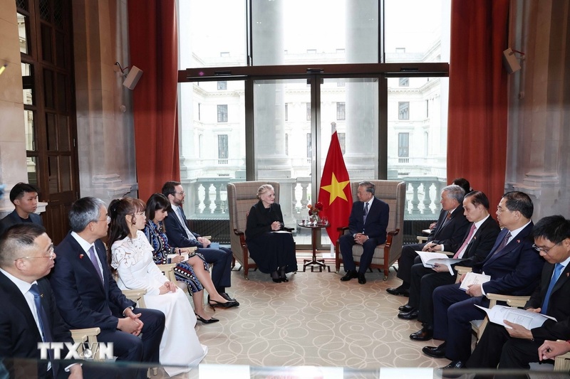 Tổng Bí thư Tô Lâm tiếp Phó Chủ tịch Cao cấp Tập đoàn toàn cầu Roll Royce. Ảnh: Thống Nhất/TTXVN