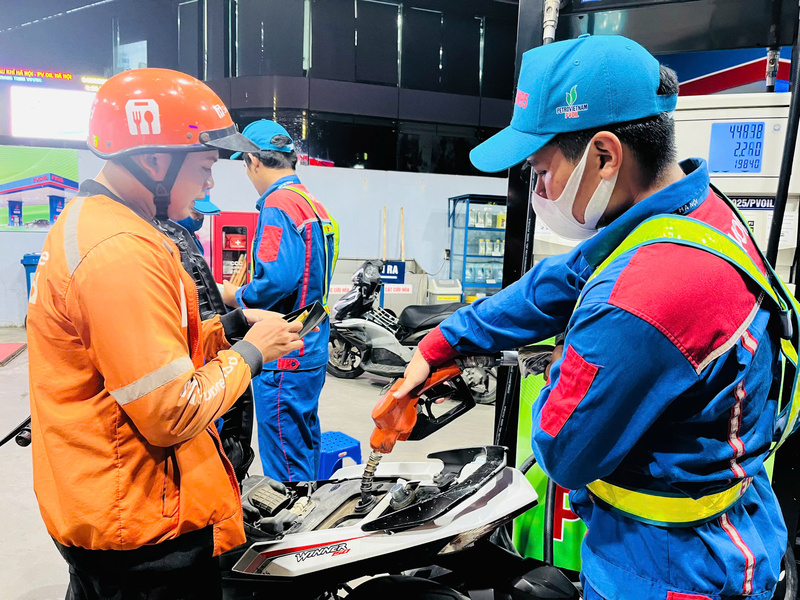 Giá xăng dầu trong nước hôm nay ngày 7/11/2025. P.C