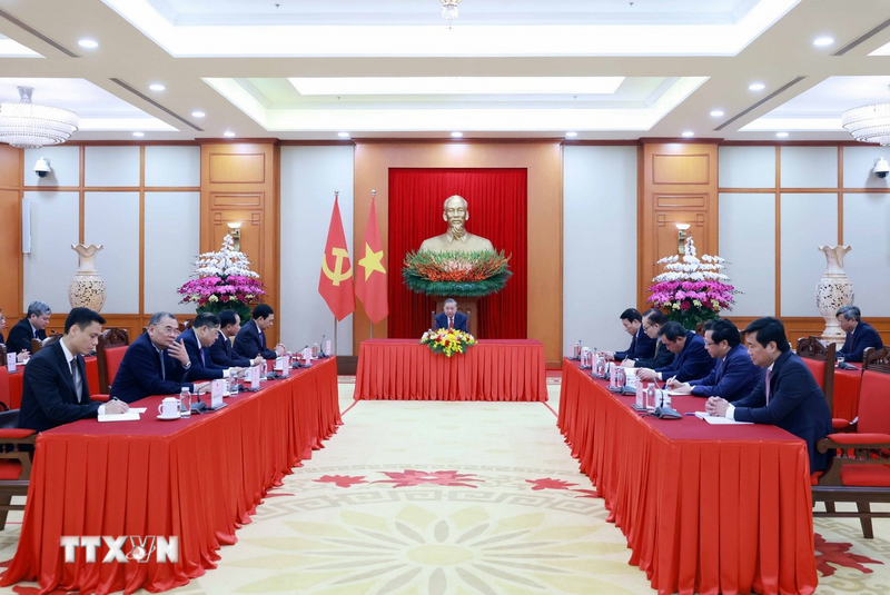 Quang cảnh cuộc điện đàm với Bí thư thứ nhất Đảng Cộng sản Cuba, Chủ tịch nước Cộng hòa Cuba Miguel Diaz-Canel. Ảnh: Thống Nhất/TTXVN