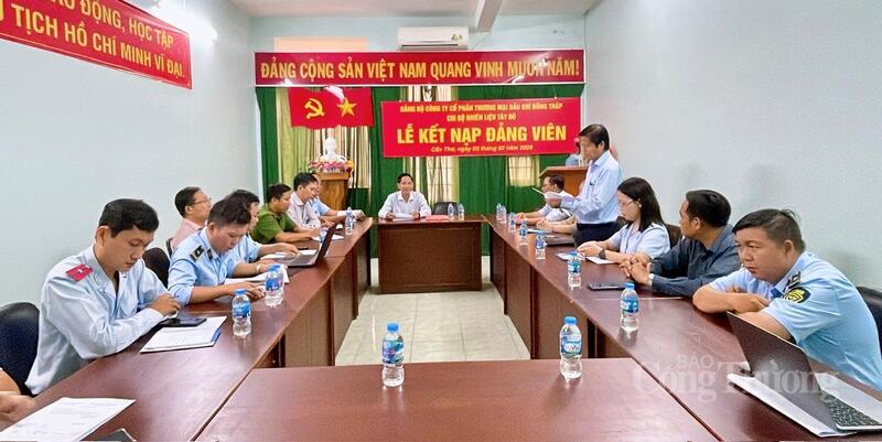 Quang cảnh tại buổi kiểm tra.