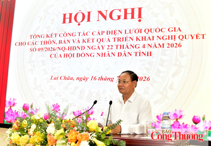 Bí thư Tỉnh ủy Lai Châu Lê Minh Ngân phát biểu tại hội nghị.