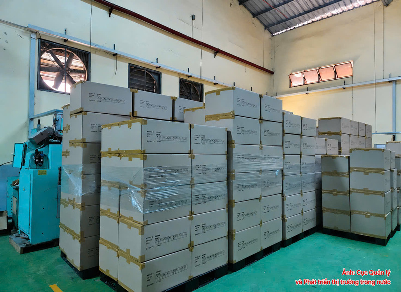 Số hàng hóa bị tạm giữ.