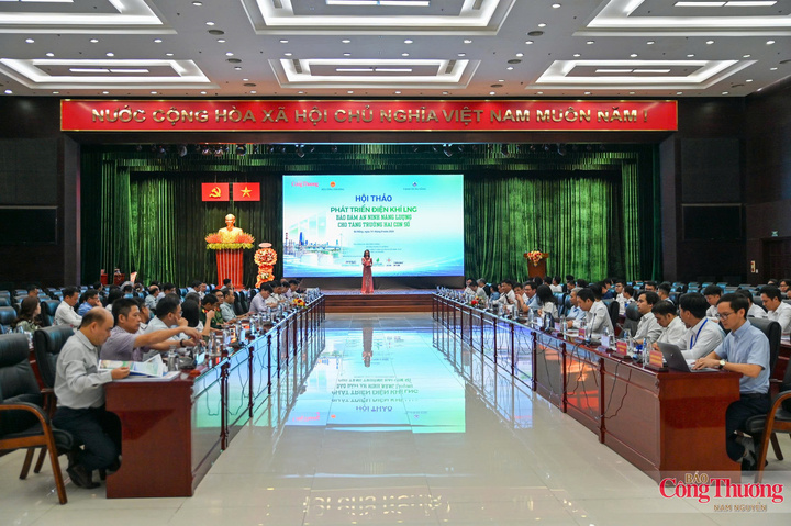 Toàn cảnh Hội thảo Phát triển điện khí LNG: Bảo đảm an ninh năng lượng cho tăng trưởng hai con số.