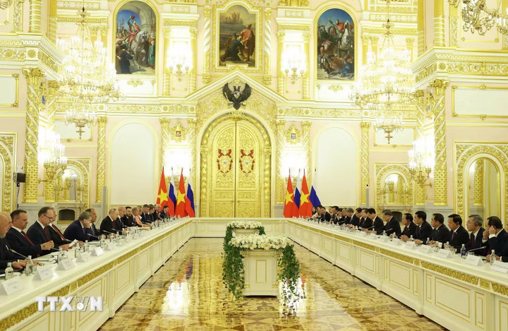Tổng Bí thư, Chủ tịch nước Tô Lâm hội đàm chính thức với Tổng thống Liên bang Nga Vladimir Putin. (Ảnh: Thống Nhất/TTXVN)