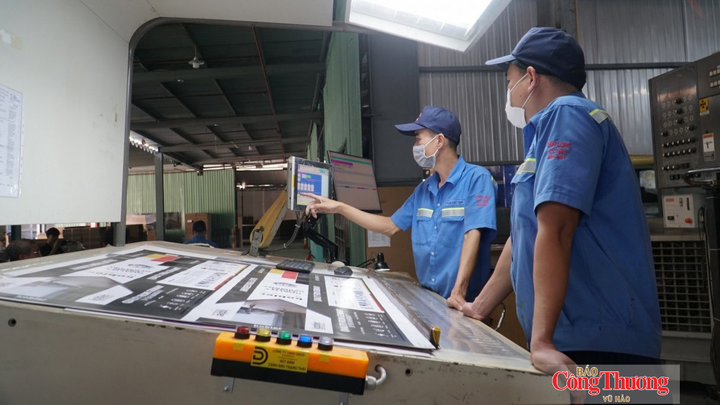 Mô hình xây dựng nhà máy thông minh tại Công ty Bao bì Tân Long (Đà Nẵng) là một điển hình của việc doanh nghiệp tiếp cận đúng phương pháp chuẩn hóa quy trình chuyển đổi và làm chủ dữ liệu.