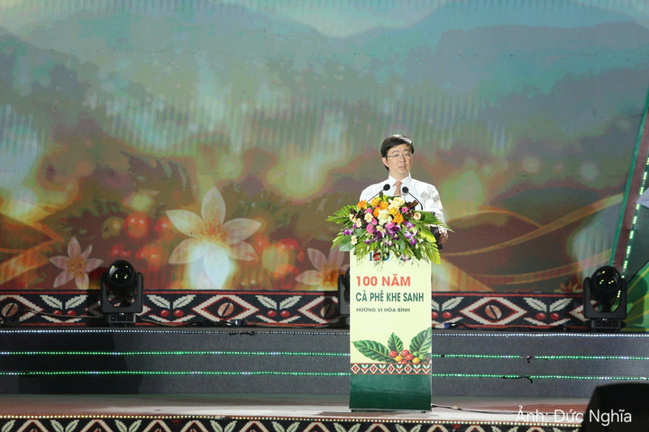 Ông Bùi Hoàng Phương, Chủ tịch UBND tỉnh Quảng Trị phát biểu tại lễ khai mạc.